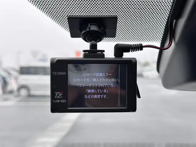 トヨタ シエンタ ハイブリッド ファンベースG セーフティED 宮城県 2020(令2)年 4.2万km ホワイトパールクリスタルシャイン LEDランプパッケージ/・オートレベリング機能付LEDヘッドランプ/・オートライト/・LEDフロントフォグランプ/・レッド加飾付クリアレンズLEDリアコンビネーションランプ/＝＝＝/セーフティセンス/・プリクラッシュセーフティ/・レーンディパーチャーアラート/・オートマチックハイビーム/・先行車発進告知機能/インテリジェントクリアランスソナー/パノラミックビューモニター/純正9インチナビ（NSZT-Y68T）/・CD/DVD/・Bluetooth/・フルセグTV/・SD音楽録音機能/ビルトインETC2.0/ドライブレコーダー/両側パワースライドドア/革巻きステアリング/クルーズコントロール/ステアリングスイッチ/ステアリングヒーター/シートヒーター/電動格納ミラー/純正フロアマット/Wエアバッグ