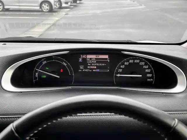トヨタ シエンタ ハイブリッド ファンベースG セーフティED 宮城県 2020(令2)年 4.2万km ホワイトパールクリスタルシャイン LEDランプパッケージ/・オートレベリング機能付LEDヘッドランプ/・オートライト/・LEDフロントフォグランプ/・レッド加飾付クリアレンズLEDリアコンビネーションランプ/＝＝＝/セーフティセンス/・プリクラッシュセーフティ/・レーンディパーチャーアラート/・オートマチックハイビーム/・先行車発進告知機能/インテリジェントクリアランスソナー/パノラミックビューモニター/純正9インチナビ（NSZT-Y68T）/・CD/DVD/・Bluetooth/・フルセグTV/・SD音楽録音機能/ビルトインETC2.0/ドライブレコーダー/両側パワースライドドア/革巻きステアリング/クルーズコントロール/ステアリングスイッチ/ステアリングヒーター/シートヒーター/電動格納ミラー/純正フロアマット/Wエアバッグ
