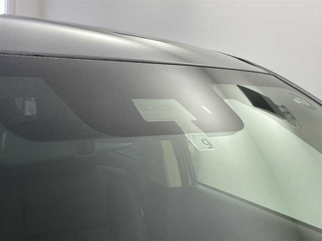 三菱 アウトランダー ＰＨＥＶ G ナビパッケージ 栃木県 2018(平30)年 2.2万km チタニウムグレーメタリック 三菱e-Assist/・衝突被害軽減ブレーキシステム/・誤発進抑制機能(前進時)/・車線逸脱警報システム/・レーダークルーズコントロールシステム/・オートマチックハイビーム/・後側方車両検知警報システム/・レーンチェンジアシスト機能/・後退時車両検知警報システム/ワンオーナー/禁煙車/全方位カメラ/ハーフレザー/シートヒーター/ハンドルヒーター/パドルシフト/パワーバックドア/ブラインドスポットモニター/純正ナビ/(CD/DVD/BT/TV/SD)/ETC/コーナーセンサー/LEDヘッドライト/フォグライト/オートライト/オートエアコン