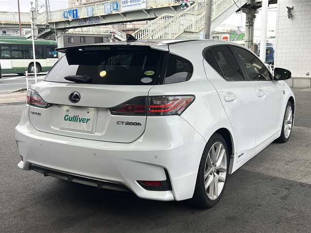 レクサス ＣＴ 200h Fスポーツ 京都府 2014(平26)年 7.9万km ブラック/ホワイトノーヴァガラスフレーク 純正8インチナビ/フルセグテレビ/バックカメラ/Bluetooth/サンルーフ/パドルシフト/本革シート/メモリーパワーシート/シートヒーター/ステアリングヒーター/レクサスセーフティーセンス/クリアランスソナー/トラクションコントロール/レーダークルーズコントロール/ワンオーナー/禁煙車/カードキー/寒冷地仕様/ドラレコ前後/ビルトインETC/アイドリングストップ/フォグランプ/ウィンカーミラー/電動格納ミラー