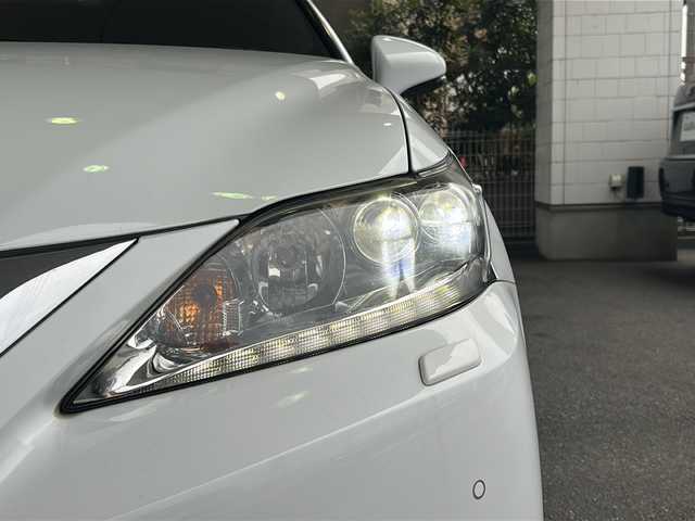 レクサス ＣＴ 200h Fスポーツ 京都府 2014(平26)年 7.9万km ブラック/ホワイトノーヴァガラスフレーク 純正8インチナビ/フルセグテレビ/バックカメラ/Bluetooth/サンルーフ/パドルシフト/本革シート/メモリーパワーシート/シートヒーター/ステアリングヒーター/レクサスセーフティーセンス/クリアランスソナー/トラクションコントロール/レーダークルーズコントロール/ワンオーナー/禁煙車/カードキー/寒冷地仕様/ドラレコ前後/ビルトインETC/アイドリングストップ/フォグランプ/ウィンカーミラー/電動格納ミラー