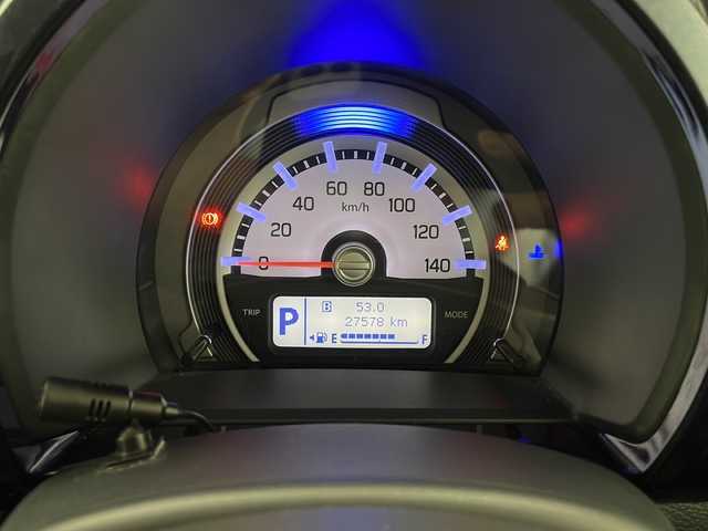 スズキ ハスラー Jスタイル Ⅲ 宮崎県 2018(平30)年 2.8万km ブレイブカーキパール/スチールシルバー 禁煙車/デュアルカメラブレーキサポート/社外ディスプレイオーディオ/（パイオニア/PVH-9300DVSZS/CD/DVD/Bluetooth）/社外バックカメラ/純正キセノンオートライト/純正LEDフォグ/純正セキュリティアラーム/純正フロアマット/前席シートヒーター/ウインカードアミラー/リアプライバシーガラス/オートエアコン/ルーフレール/スマートキー/プッシュエンジンスタート/新車時保証書/取扱い説明書