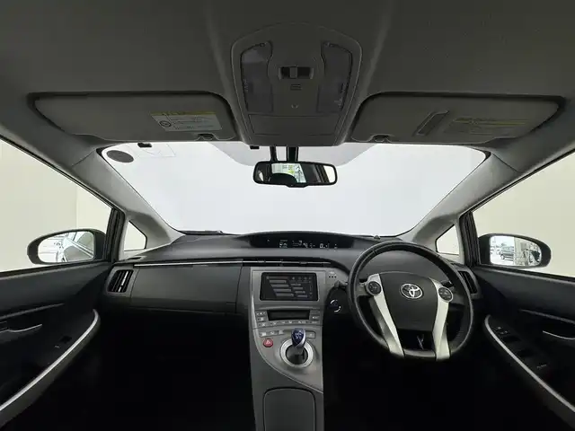 トヨタ プリウス G 愛知県 2012(平24)年 5.2万km ボルドーマイカメタリック 純正SDナビ　/ワンセグTV　/Bluetooth　/バックカメラ　/クルーズコントロール　/スマートキー　/自動防眩ミラー　/ステアリングリモコン　/ハーフレザーシート　/パワーシート　/ビルトインETC /フォグランプ　/AM/FM　/スペアキー