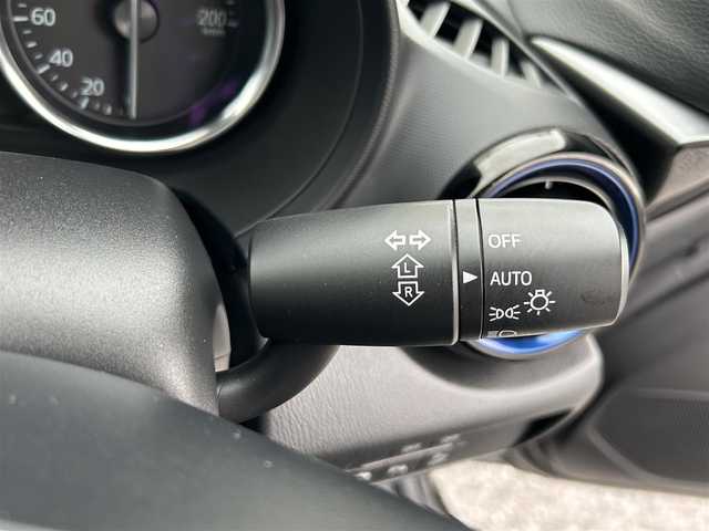 マツダ ロードスター 滋賀県 2023(令5)年 1.5万km グレー ガソリン/2WD(FR)/6速MT/HKSマフラー/RAYS純正ホイール/ブレンボキャリパー/ETC/特別仕様車/レーンアシスト/コーナーセンサー/横滑り防止/プッシュスタート/スマートキー/ステアリングスイッチ/本革巻きステアリング/オートライト/USB/AUX/純正マット/LEDヘッドライト