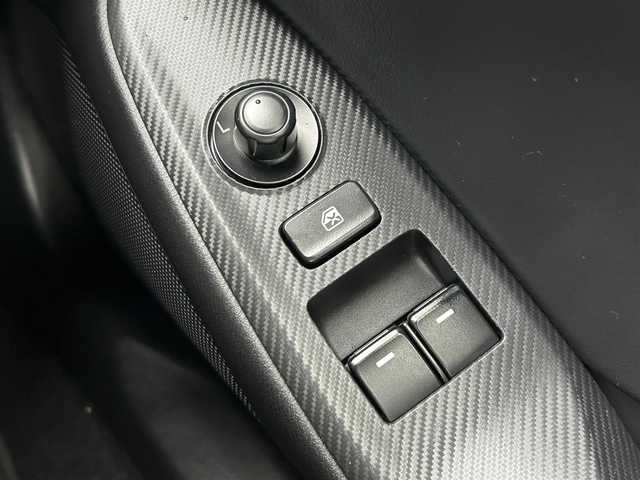 マツダ ロードスター 滋賀県 2023(令5)年 1.5万km グレー ガソリン/2WD(FR)/6速MT/HKSマフラー/RAYS純正ホイール/ブレンボキャリパー/ETC/特別仕様車/レーンアシスト/コーナーセンサー/横滑り防止/プッシュスタート/スマートキー/ステアリングスイッチ/本革巻きステアリング/オートライト/USB/AUX/純正マット/LEDヘッドライト