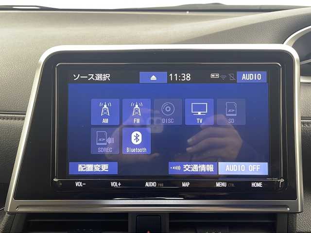 トヨタ シエンタ ハイブリッド G グランパー 栃木県 2020(令2)年 6.5万km ベージュ 純正ナビ/(BT/AM/FM/CD/DVD/フルセグ）/全周囲カメラ/ビルトインETC2.0/車線逸脱防止/パーキングサポートブレーキ/クリアランナソー/先行車発進お知らせ/クルーズコントロール/両側パワースライドドア/ステアリングヒーター/前席シートヒーター/電動格納ミラー/ステアリングスイッチ/純正１５インチAW/純正フロアマット/プッシュスタート/スマートキー
