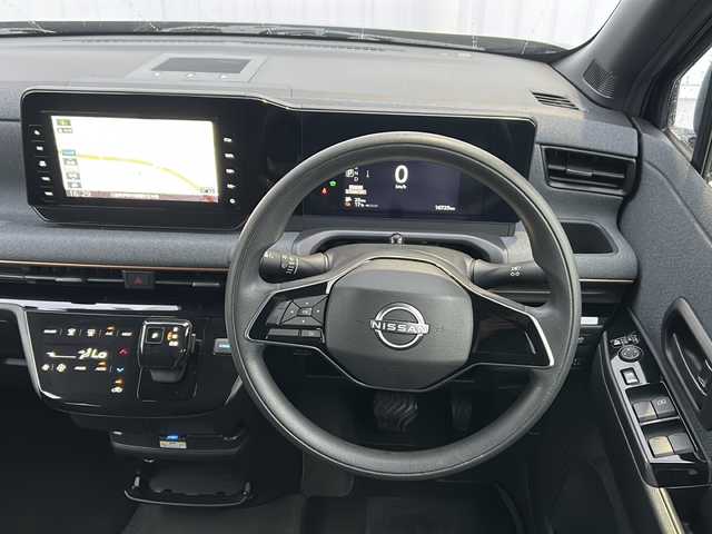 日産 サクラ X 三重県 2023(令5)年 1.7万km ブラック 純正ナビ /バックカメラ /ワイヤレス充電器 /スペアキー /前後ドライブレコーダー /前後コーナーセンサー /レザー調シートカバー /LEDヘッドライト /オートライト /オートホールド /ステアリングスイッチ/純正フロアマット /電動格納ミラー/禁煙車