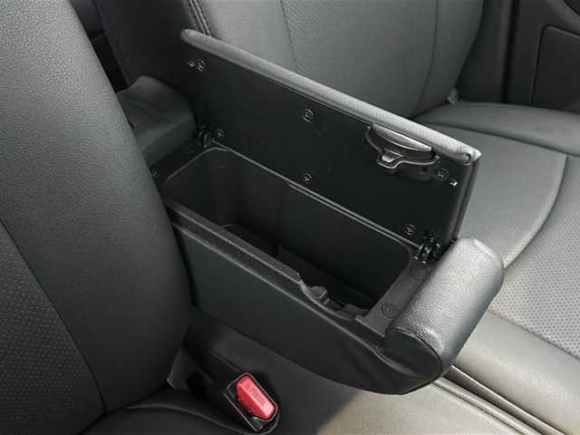 日産 サクラ X 三重県 2023(令5)年 1.7万km ブラック 純正ナビ /バックカメラ /ワイヤレス充電器 /スペアキー /前後ドライブレコーダー /前後コーナーセンサー /レザー調シートカバー /LEDヘッドライト /オートライト /オートホールド /ステアリングスイッチ/純正フロアマット /電動格納ミラー/禁煙車