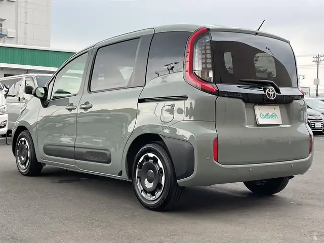 トヨタ シエンタ Z 東京都 2024(令6)年 0.2万km アーバンカーキ 純正コネクトナビ/パノラミックビューモニター/プリクラッシュセーフティシステム/レーンディパーチャー/オートマチックハイビーム/レーダークルーズ/両側パワースライドドア/ＥＴＣ/スマートキー