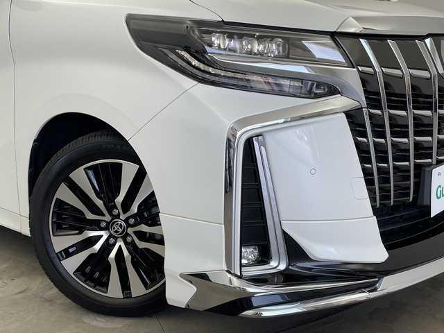 トヨタ アルファード S Cパッケージ 新潟県 2020(令2)年 1.7万km ホワイトパールクリスタルシャイン ディスプレイオーディオ/CD/DVD/Bluetooth/AppleCarPlay/AndroidAuto/フルセグ/USB/バックモニター/トヨタセーフティセンス/衝突被害軽減システム/レーンキープアシスト/レーダークルーズコントロ―ル/フリップダウンモニター/純正ビルトインETC/フロントドライブレコーダー/モデリスタエアロ/サンルーフ/3列シート/オットマン/電動リアゲート/レザーシート/全席パワーシート/前席シートヒーター/前席エアシート/両側パワースライドドア/純正フロアマット/純正LEDヘッドライト/オートライト/オートマチックハイビーム/純正18インチAW夏タイヤ/ABS/横滑り防止機能/前後コーナーセンサー/盗難防止装置/ステアリングヒーター/保証書/取扱説明書/スペアキー
