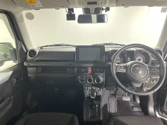 スズキ ジムニー XC 福岡県 2021(令3)年 3.8万km ブルーイッシュブラックパール3 ・社外SDナビ　/（ＡＭ　ＦＭ　ＣＤ　ＤＶＤ　ＳＤ　Ｉｐｏｄ　ＵＳＢ　ＢＴ）　/・バックカメラ　/・ＥＴＣ　/・前後ドラレコ　/・クルコン　/・ワンセグＴＶ　/・背面タイヤ　/・横滑り防止　/・レーンキープ　/・ダウンヒルアシスト　/・衝突軽減/・ヘッドライトウォッシャー/・オートライト/・純正フロアマット/・純正16インチアルミ/・電格ミラー/・バイザー/・取説