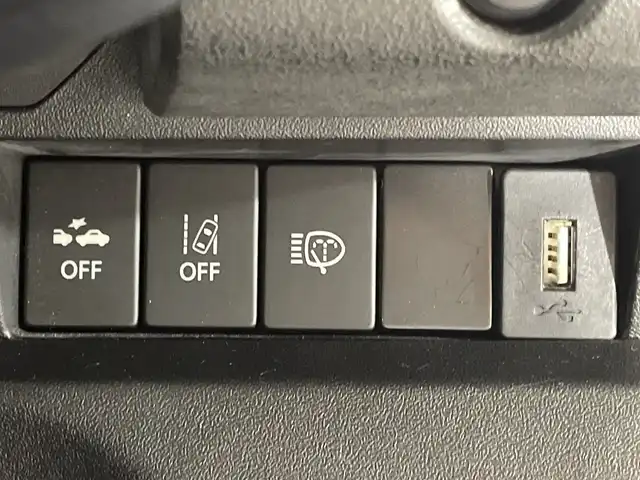 スズキ ジムニー XC 福岡県 2021(令3)年 3.8万km ブルーイッシュブラックパール3 ・社外SDナビ　/（ＡＭ　ＦＭ　ＣＤ　ＤＶＤ　ＳＤ　Ｉｐｏｄ　ＵＳＢ　ＢＴ）　/・バックカメラ　/・ＥＴＣ　/・前後ドラレコ　/・クルコン　/・ワンセグＴＶ　/・背面タイヤ　/・横滑り防止　/・レーンキープ　/・ダウンヒルアシスト　/・衝突軽減/・ヘッドライトウォッシャー/・オートライト/・純正フロアマット/・純正16インチアルミ/・電格ミラー/・バイザー/・取説