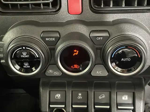 スズキ ジムニー XC 福岡県 2021(令3)年 3.8万km ブルーイッシュブラックパール3 ・社外SDナビ　/（ＡＭ　ＦＭ　ＣＤ　ＤＶＤ　ＳＤ　Ｉｐｏｄ　ＵＳＢ　ＢＴ）　/・バックカメラ　/・ＥＴＣ　/・前後ドラレコ　/・クルコン　/・ワンセグＴＶ　/・背面タイヤ　/・横滑り防止　/・レーンキープ　/・ダウンヒルアシスト　/・衝突軽減/・ヘッドライトウォッシャー/・オートライト/・純正フロアマット/・純正16インチアルミ/・電格ミラー/・バイザー/・取説