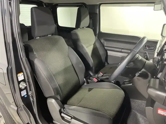 スズキ ジムニー XC 福岡県 2021(令3)年 3.8万km ブルーイッシュブラックパール3 ・社外SDナビ　/（ＡＭ　ＦＭ　ＣＤ　ＤＶＤ　ＳＤ　Ｉｐｏｄ　ＵＳＢ　ＢＴ）　/・バックカメラ　/・ＥＴＣ　/・前後ドラレコ　/・クルコン　/・ワンセグＴＶ　/・背面タイヤ　/・横滑り防止　/・レーンキープ　/・ダウンヒルアシスト　/・衝突軽減/・ヘッドライトウォッシャー/・オートライト/・純正フロアマット/・純正16インチアルミ/・電格ミラー/・バイザー/・取説