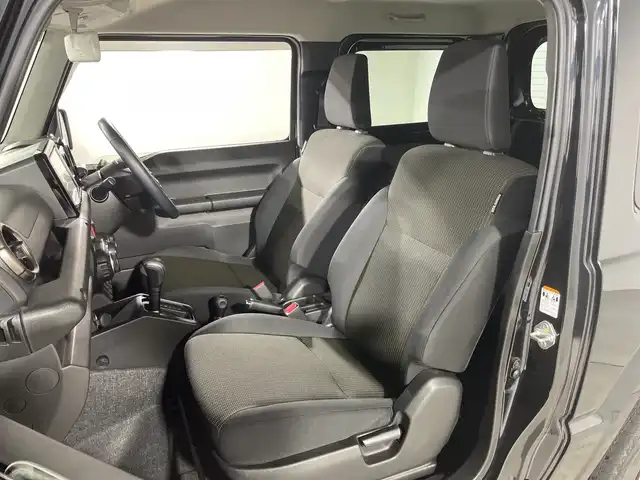 スズキ ジムニー XC 福岡県 2021(令3)年 3.8万km ブルーイッシュブラックパール3 ・社外SDナビ　/（ＡＭ　ＦＭ　ＣＤ　ＤＶＤ　ＳＤ　Ｉｐｏｄ　ＵＳＢ　ＢＴ）　/・バックカメラ　/・ＥＴＣ　/・前後ドラレコ　/・クルコン　/・ワンセグＴＶ　/・背面タイヤ　/・横滑り防止　/・レーンキープ　/・ダウンヒルアシスト　/・衝突軽減/・ヘッドライトウォッシャー/・オートライト/・純正フロアマット/・純正16インチアルミ/・電格ミラー/・バイザー/・取説