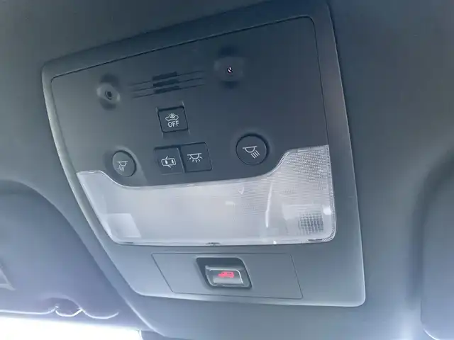 レクサス ＩＳ 300h Fスポーツ 大分県 2014(平26)年 9.5万km スターライトブラックガラスフレーク ・純正ナビ/・フルセグ/・バックカメラ/・純正ビルトインETC2.0/・ステアリングスイッチ/・ブルーレイ視聴可/・プリクラッシュセーフティ/・レーンキープアシスト/・アダプティブクルーズコントロール/・オートライト＆オートハイビーム/・クリアランスソナー/・パドルシフト/・社外前方ドライブレコーダー