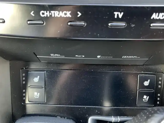 レクサス ＩＳ 300h Fスポーツ 大分県 2014(平26)年 9.5万km スターライトブラックガラスフレーク ・純正ナビ/・フルセグ/・バックカメラ/・純正ビルトインETC2.0/・ステアリングスイッチ/・ブルーレイ視聴可/・プリクラッシュセーフティ/・レーンキープアシスト/・アダプティブクルーズコントロール/・オートライト＆オートハイビーム/・クリアランスソナー/・パドルシフト/・社外前方ドライブレコーダー