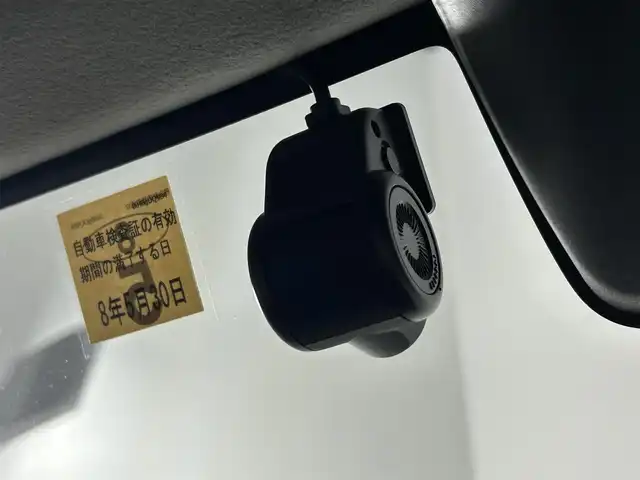 スズキ ジムニー XC 佐賀県 2023(令5)年 0.6万km ジャングルグリーン 純正8インチディーラーオプションナビ/バックカメラ/フルセグテレビTVキット付き/CD/DVD/SD/BT/USB/FM.AM/ナビ連動前後ドライブレコーダー/ETC/パートタイム4WD/ダウンヒルアシストコントロール/スズキレーダーブレーキサポートシステム/レーンキープアシスト/クルーズコントロール/オートハイビーム/オートライト/プッシュスタート/保証書/取扱説明書