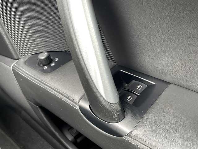 アウディ ＴＴクーペ 2．0 TFSI 東京都 2008(平20)年 7.5万km ファントムブラックパールエフェクト 社外HDDナビゲーション/Bluetooth接続/バックカメラ/スペアキー/純正フロアマット/レザーシート/ABS/横滑り防止機能/オートライト/タイヤ（レグノ）