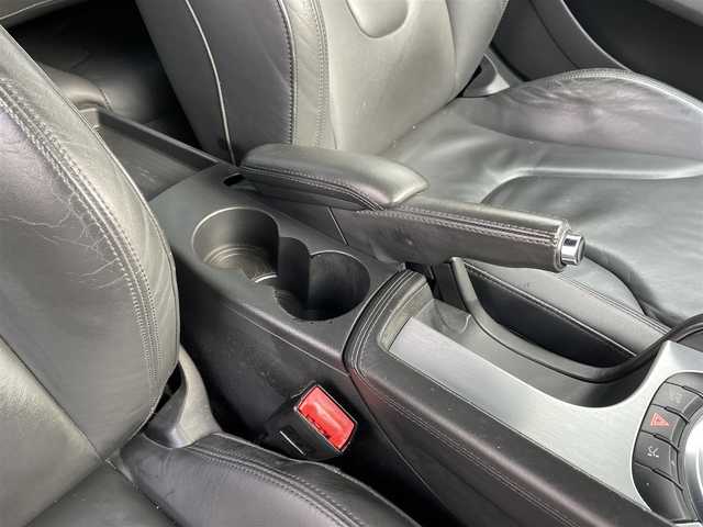 アウディ ＴＴクーペ 2．0 TFSI 東京都 2008(平20)年 7.5万km ファントムブラックパールエフェクト 社外HDDナビゲーション/Bluetooth接続/バックカメラ/スペアキー/純正フロアマット/レザーシート/ABS/横滑り防止機能/オートライト/タイヤ（レグノ）