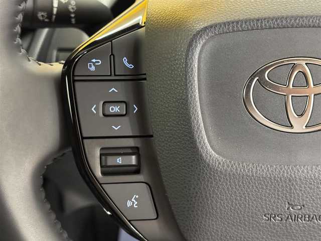 トヨタ プリウス U 群馬県 2023(令5)年 1.9万km グレー トヨタセーフティセンス/・プリクラッシュセーフティ/・オートライトハイビーム/・レーダークルーズコントロール/・ロードサインアシスト/・クリアランスソナー/・レーンキープアシスト/純正8インチナビ/・AM/FM/Bluetooth対応/・AppleCarPlay/AndroidAuto/・フルセグTV/バックカメラ/ビルトインETC2.0/電子パーキング/ブレーキオートホールド/USB入力端子/Type C充電/LEDヘッドライト/前席シートヒーター/100v充電/ヒータードアミラー/純正フロアマット/プッシュスタート/スマートキー