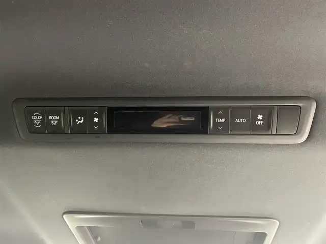 トヨタ アルファード S タイプゴールド 茨城県 2020(令2)年 5.6万km ホワイトパールクリスタルシャイン 純正ディスプレイオーディオ/・AM/FM/CD/DVD/Bluetooth/・フルセグテレビ/フリップダウンモニター/バックカメラ/ビルトインETC2.0/ドライブレコーダー/レーダークルーズコントロール/衝突軽減ブレーキ/レーンキープアシスト/横滑り防止装置/盗難防止装置/電動パーキングブレーキ/両側パワースライド/前後コーナーセンサー/LEDヘッドライト/オートマチックハイビーム/オートライト/ダブルオートエアコン/プッシュスタートボタン/ステアリングリモコン/革巻きステアリング/純正18インチアルミホイール/12V充電器/USBジャック/純正フロアマット/ドアバイザー/保証書