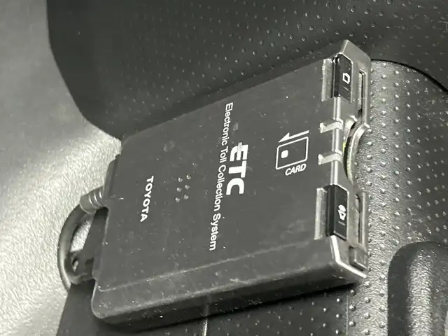 トヨタ ＦＪクルーザー 三重県 2014(平26)年 5.3万km ホワイト /純正ナビ//フルセグ/CD/Bluetooth//バックカメラ//ETC//ステアリングスイッチ//ＯＰサイドステップ//コーナーセンサー//リモコンキー//ライトレベライザー//フロアマット