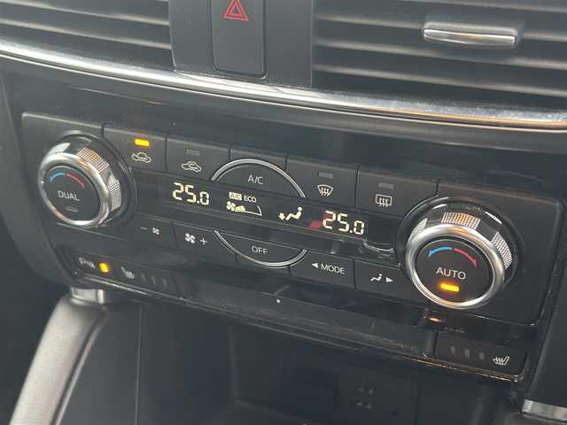 マツダ ＣＸ－５ XD Lパッケージ 和歌山県 2015(平27)年 7.1万km ディープクリスタルブルーマイカ 純正SDナビ/バックカメラ/フルセグ/CD/DVD/SD/BT/コーナーセンサ/レーンキープ/BSM/ETC/シートヒーター/MTモード付AT/横滑り防止/パワーシート/ポジションメモリー/アイドリングストップ/スマートキー/オートライト/革巻きステアリング/ドアバイザー