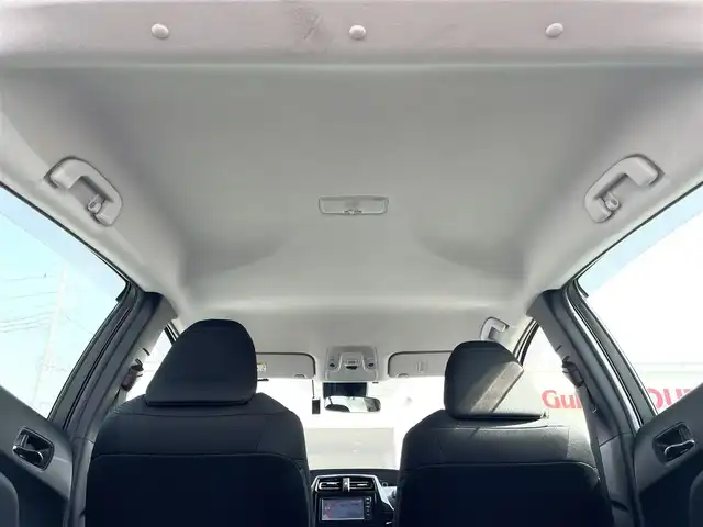 トヨタ プリウス S 群馬県 2019(令1)年 3.5万km ホワイトパールクリスタルシャイン モデリスタエアロ　/純正ナビ　/フルセグ・Ｂｌｕｅｔｏｏｔｈ　/バックカメラ　/ドライブレコーダー　/衝突軽減ブレーキ　/コーナーセンサー　/レーンアシスト　/アダプティブクルーズコントロール　/純正フロアマット
