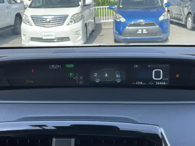 トヨタ プリウス S 群馬県 2019(令1)年 3.5万km ホワイトパールクリスタルシャイン モデリスタエアロ　/純正ナビ　/フルセグ・Ｂｌｕｅｔｏｏｔｈ　/バックカメラ　/ドライブレコーダー　/衝突軽減ブレーキ　/コーナーセンサー　/レーンアシスト　/アダプティブクルーズコントロール　/純正フロアマット