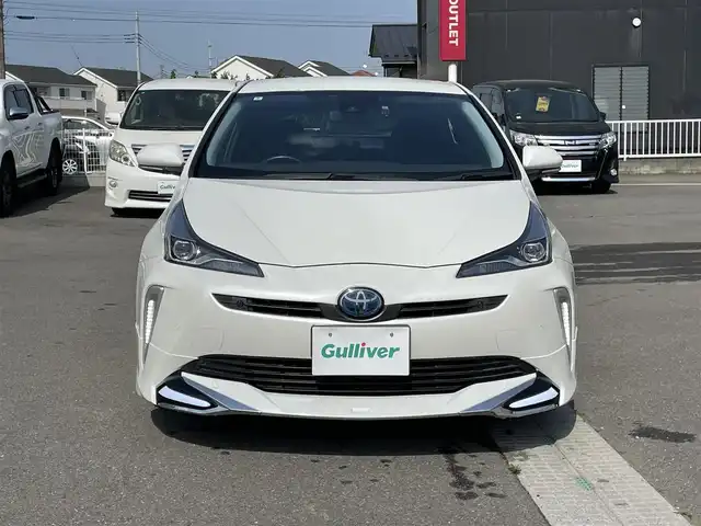 トヨタ プリウス S 群馬県 2019(令1)年 3.5万km ホワイトパールクリスタルシャイン モデリスタエアロ　/純正ナビ　/フルセグ・Ｂｌｕｅｔｏｏｔｈ　/バックカメラ　/ドライブレコーダー　/衝突軽減ブレーキ　/コーナーセンサー　/レーンアシスト　/アダプティブクルーズコントロール　/純正フロアマット