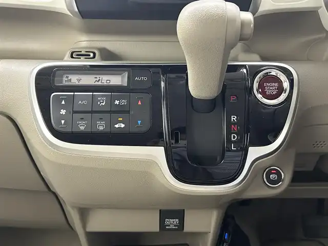 ホンダ Ｎ ＢＯＸ スラッシュ G Lパッケージ 熊本県 2016(平28)年 5.3万km スマートブラック 純正ナビVXM-164CSi（ＣＤ・ＤＶＤ・ワンセグ・ＢＴ・ＳＤ・ＡＵＸ・ｉｐｏｄ）/バックカメラ　/ＥＴＣ　/アイドリングストップ　/横滑り防止　/純正フロアマット　/ヘッドライトレベライザー　/ドアバイザー/スマートキー/プッシュスタート/保証書/取扱説明書