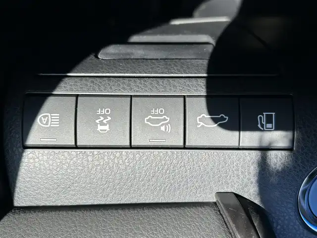 トヨタ カムリ G 栃木県 2017(平29)年 4.7万km エモーショナルレッド トヨタセーフティセンス/純正9インチメモリナビ/フルセグTV/DVD/Bluetooth/MSV/バックカメラ/ビルトインETC/ドライブレコーダー/アクセサリーコンセント/パワーシート/レーダークルーズコントロール/ブラインドスポットモニター/純正17インチAW/純正フロアマット/nanoeAAC/スマートキー/スペアキー/LEDヘッドライト/オートハイビーム/保証書/取説