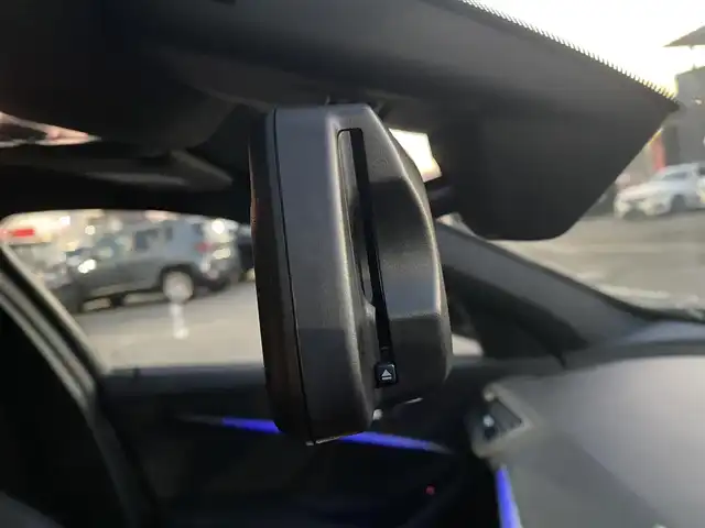 ＢＭＷ １１８ｄ Mスポーツ 福岡県 2022(令4)年 5.5万km ガンＭ ・サンルーフ/・アクティブクルーズコントロール/・純正ナビ/Bluetooth/USB/cayplay/・バックカメラ/・ドライブレコーダー/・ミラー型ETC/・純正18AW/・保証書/・取扱説明書/・LEDライト