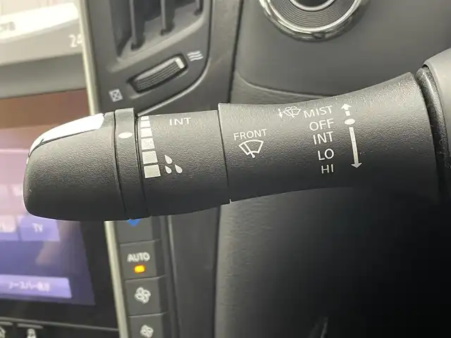 日産 スカイライン ハイブリッド 350GT Type P 茨城県 2014(平26)年 5.2万km クリスタルホワイトパール 純正ナビ/全方位カメラ/フルセグ/衝突被害軽減ブレーキ/車線逸脱抑制装置/レーダークルーズコントロール/オートマチックハイビーム/ソナー/BSI/ETC/黒革シート/シートヒーター/純正17インチAW/LEDヘッドライト/スマートキー