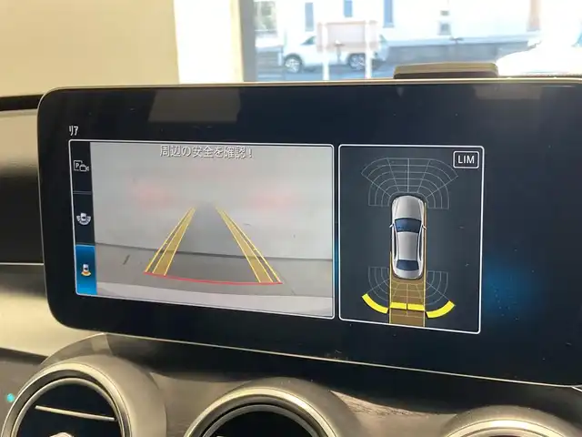 メルセデス・ベンツ Ｃ２００ アバンギャルド AMGライン 熊本県 2019(平31)年 2.8万km ダイヤモンドホワイト 純正ナビ/バックカメラ/ブラインドスポットモニター/ETC2.0/アダプティブクルーズコントロール/純正18インチアルミホイール/LEDヘッドライト/フルセグTV/シートヒーター/スマートキー/プッシュスタート