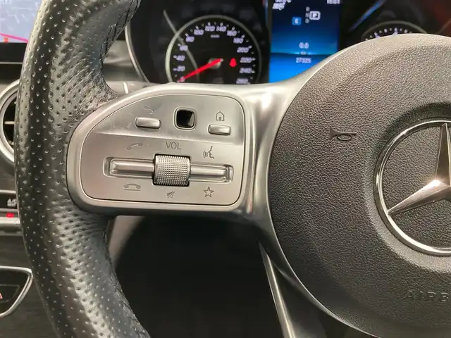 メルセデス・ベンツ Ｃ２００ アバンギャルド AMGライン 熊本県 2019(平31)年 2.8万km ダイヤモンドホワイト 純正ナビ/バックカメラ/ブラインドスポットモニター/ETC2.0/アダプティブクルーズコントロール/純正18インチアルミホイール/LEDヘッドライト/フルセグTV/シートヒーター/スマートキー/プッシュスタート