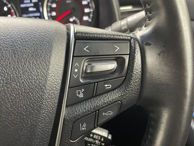 トヨタ アルファード S タイプゴールド 茨城県 2020(令2)年 2.7万km ホワイトパールクリスタルシャイン 純正ディスプレイオーディオ/・AM/FM/DVD/Bluetooth/・フルセグテレビ/バックカメラ/ビルトインETC2.0/ドライブレコーダー/クルーズコントロール/衝突軽減ブレーキ/レーンキープアシスト/ブラインドスポットモニター/横滑り防止装置/盗難防止装置/電動パーキングブレーキ/両側パワースライド/コーナーセンサー/LEDヘッドライト/オートマチックハイビーム/オートライト/ダブルオートエアコン/プッシュスタートボタン/スマートキー×2/ステアリングリモコン/純正18インチアルミホイール/12V充電器/USBジャック/純正フロアマット/ドアバイザー