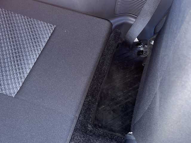 スズキ ジムニー XG 道東・釧路十勝 2016(平28)年 9.3万km ノクターンブルーパール 4WD/社外オーディオ/AM/FM　/ＣＤ再生/横滑り防止装置　/リモコンキー　/純正１６インチアルミホイール　/社外フロアマット