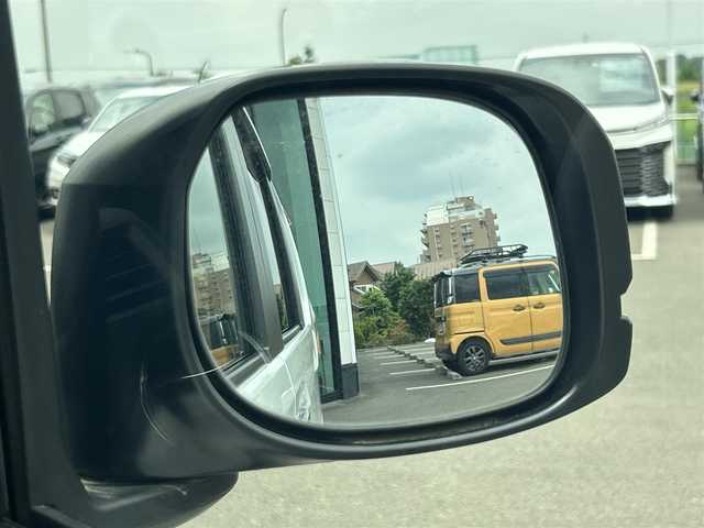 ホンダ Ｎ ＢＯＸ カスタム G L ホンダセンシング 東京都 2019(平31)年 4万km プラチナホワイトパール 純正ナビ/フルセグ/バックカメラ/ビルトインETC/パワースライドドア/衝突軽減ブレーキ/レーンキープアシスト/レーダークルーズコントロール/コーナーセンサー/LEDヘッドライト/スマートキー