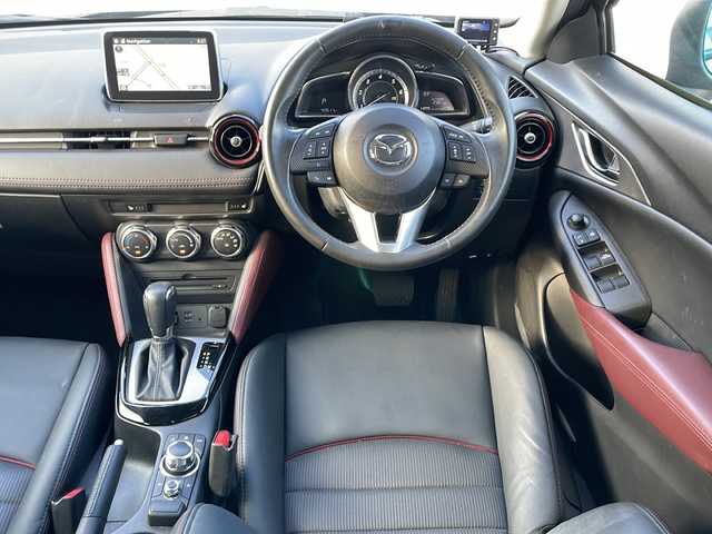 マツダ ＣＸ－３ XD ツーリング 新潟県 2015(平27)年 4.3万km チタニウムフラッシュマイカ 外部検査実施済み/４WD/ターボ/ワンオーナー/純正SDナビ/(CD/DVD/フルセグTV/Bluetooth/USB)/セーフティクルーズパッケージ/・車線逸脱警報システム/・レーダークルーズコントロール/・スマートブレーキサポート/・ハイビームコントロールシステム/ハーフレザーシート/バックカメラ/LEDヘッドライト/スマートキー/ビルトインETC/前後ドライブレコーダー/前席シートヒーター/ブラインドスポットモニター/ヘッドアップディスプレイ/ルーフキャリア/パドルシフト/横滑り防止機能/純正18インチアルミホイール/カーテンエアバック/保証書/スペアキー