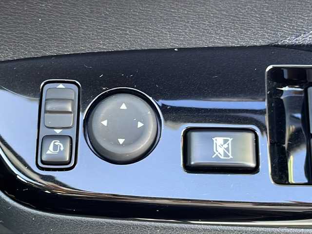 日産 デイズ HWS G ターボ プロパイロットED 福岡県 2023(令5)年 1.2万km ホワイトパール ディーラー9インチナビ/　（AM/FM/SD/Bluetooth/HDMI/フルセグ/交通情報/レコーダーリンク）/全方位カメラ/ドライブレコーダー　（前後）/ＥＴＣ2.0/クルーズコントロール　（追従走行有）/横滑り防止装置/コーナーセンサー/レーンキープアシスト/盗難防止装置/衝突軽減システム/オートホールド/アイドリングストップ/プッシュスタート/オートライト/電格ミラー/純正マット/純正ホイール