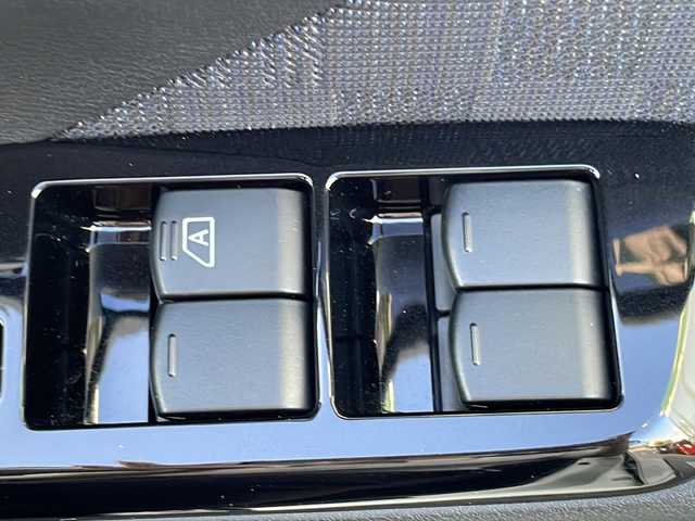 日産 デイズ HWS G ターボ プロパイロットED 福岡県 2023(令5)年 1.2万km ホワイトパール ディーラー9インチナビ/　（AM/FM/SD/Bluetooth/HDMI/フルセグ/交通情報/レコーダーリンク）/全方位カメラ/ドライブレコーダー　（前後）/ＥＴＣ2.0/クルーズコントロール　（追従走行有）/横滑り防止装置/コーナーセンサー/レーンキープアシスト/盗難防止装置/衝突軽減システム/オートホールド/アイドリングストップ/プッシュスタート/オートライト/電格ミラー/純正マット/純正ホイール