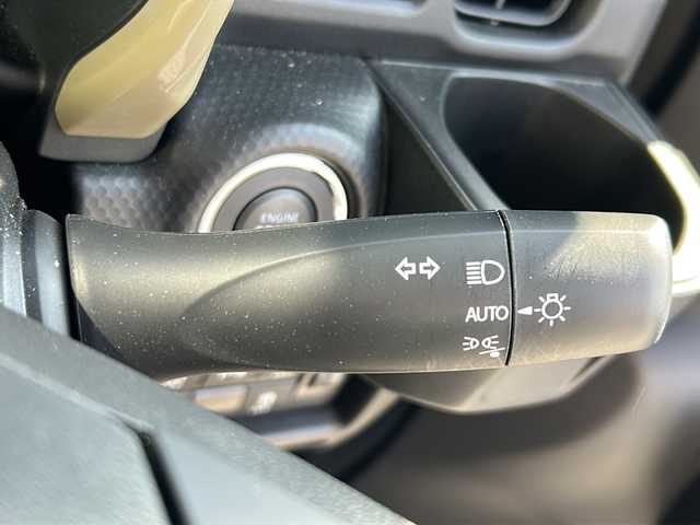 スズキ ハスラー HYBRID G 福岡県 2024(令6)年 0.4万km クールカーキパールメタリック/ソフトベージュメタリック 純正9インチナビ /（Bカメラ、TV、Bluetooth、CD、DVD、AM、FM、USB)/AppleCarPlay/AndroidAuto/全方位カメラ /レーダークルーズコントロール /シートヒーター /LEDヘッドライト /フルセグTV /車線逸脱警報 /ヘッドライトレベライザー/電格ミラー/ステアリングスイッチ