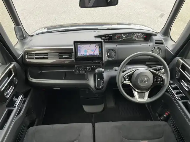 ホンダ Ｎ ＢＯＸ カスタム G L ホンダセンシング 兵庫県 2017(平29)年 6.1万km クリスタルブラックパール 純正ナビ/バックカメラ/ETC/ワンセグTV/衝突軽減ブレーキ/クルーズコントロール/オートライト/LEDヘッドライト/フォグランプ/純正フロアマット/片側パワースライドドア/USB/BT/ドアバイザー