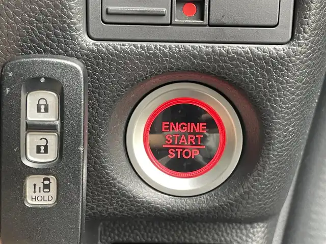 ホンダ Ｎ ＢＯＸ カスタム G L ホンダセンシング 兵庫県 2017(平29)年 6.1万km クリスタルブラックパール 純正ナビ/バックカメラ/ETC/ワンセグTV/衝突軽減ブレーキ/クルーズコントロール/オートライト/LEDヘッドライト/フォグランプ/純正フロアマット/片側パワースライドドア/USB/BT/ドアバイザー