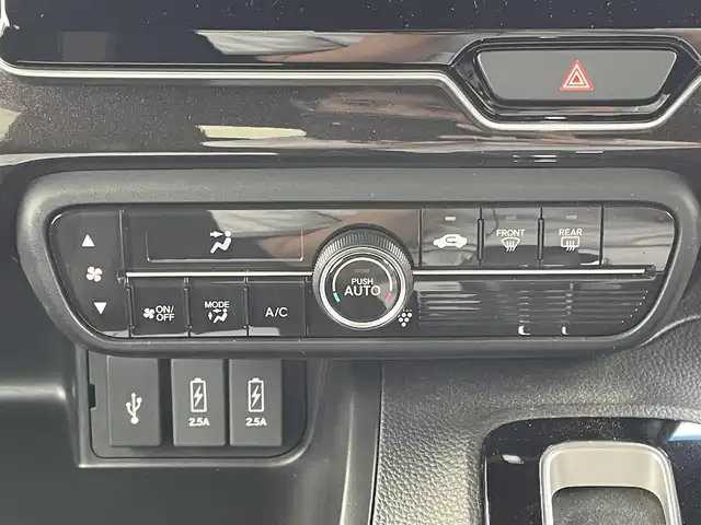 ホンダ Ｎ ＢＯＸ カスタム G L ホンダセンシング 兵庫県 2017(平29)年 6.1万km クリスタルブラックパール 純正ナビ/バックカメラ/ETC/ワンセグTV/衝突軽減ブレーキ/クルーズコントロール/オートライト/LEDヘッドライト/フォグランプ/純正フロアマット/片側パワースライドドア/USB/BT/ドアバイザー