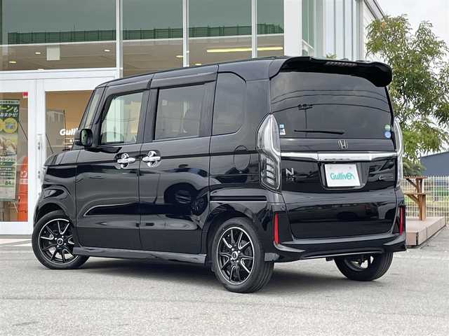 ホンダ Ｎ ＢＯＸ カスタム G L ホンダセンシング 兵庫県 2017(平29)年 6.1万km クリスタルブラックパール 純正ナビ/バックカメラ/ETC/ワンセグTV/衝突軽減ブレーキ/クルーズコントロール/オートライト/LEDヘッドライト/フォグランプ/純正フロアマット/片側パワースライドドア/USB/BT/ドアバイザー