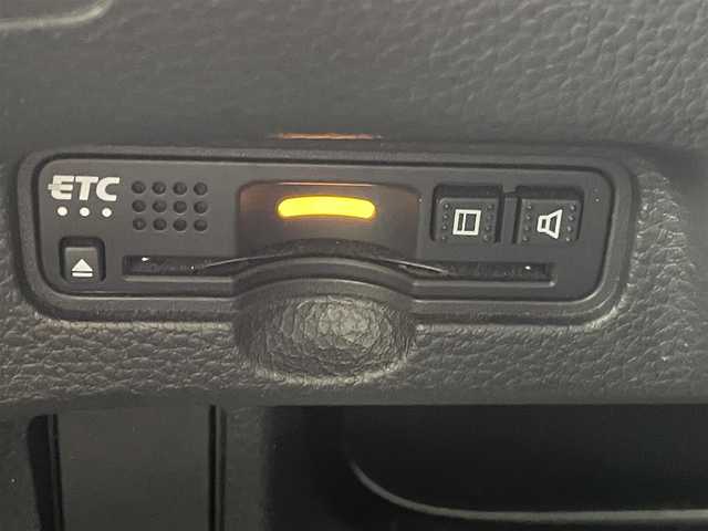 ホンダ Ｎ ＢＯＸ カスタム G L ホンダセンシング 兵庫県 2017(平29)年 6.1万km クリスタルブラックパール 純正ナビ/バックカメラ/ETC/ワンセグTV/衝突軽減ブレーキ/クルーズコントロール/オートライト/LEDヘッドライト/フォグランプ/純正フロアマット/片側パワースライドドア/USB/BT/ドアバイザー