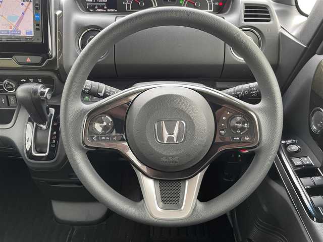 ホンダ Ｎ ＢＯＸ カスタム G L ホンダセンシング 兵庫県 2017(平29)年 6.1万km クリスタルブラックパール 純正ナビ/バックカメラ/ETC/ワンセグTV/衝突軽減ブレーキ/クルーズコントロール/オートライト/LEDヘッドライト/フォグランプ/純正フロアマット/片側パワースライドドア/USB/BT/ドアバイザー